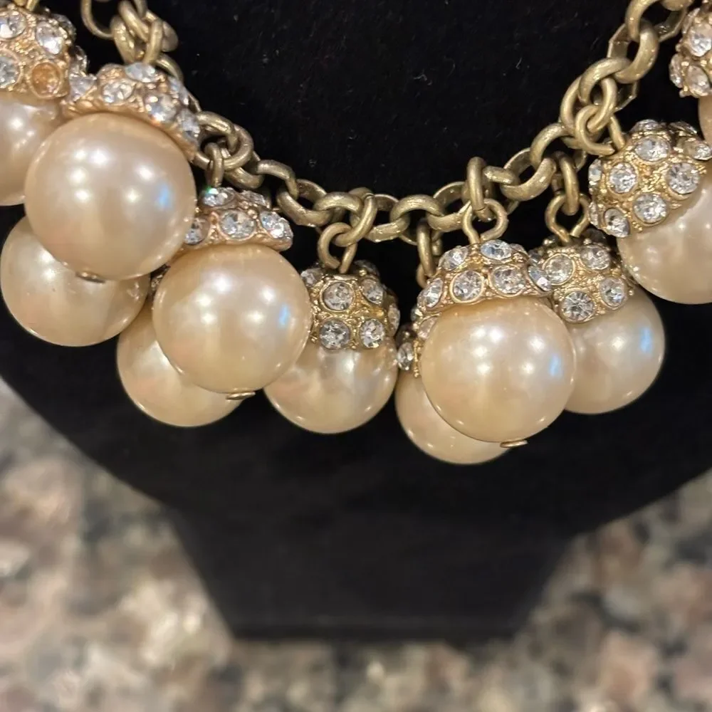 J. Crew Faux Pearl and Rhinestone Gold Tone and Cream Necklace 1980’s